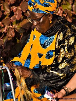 jamaiquina trenzando (foto robada)